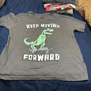 Gray Dinosaur Graphic Kids T-Shirt size Large used good condition